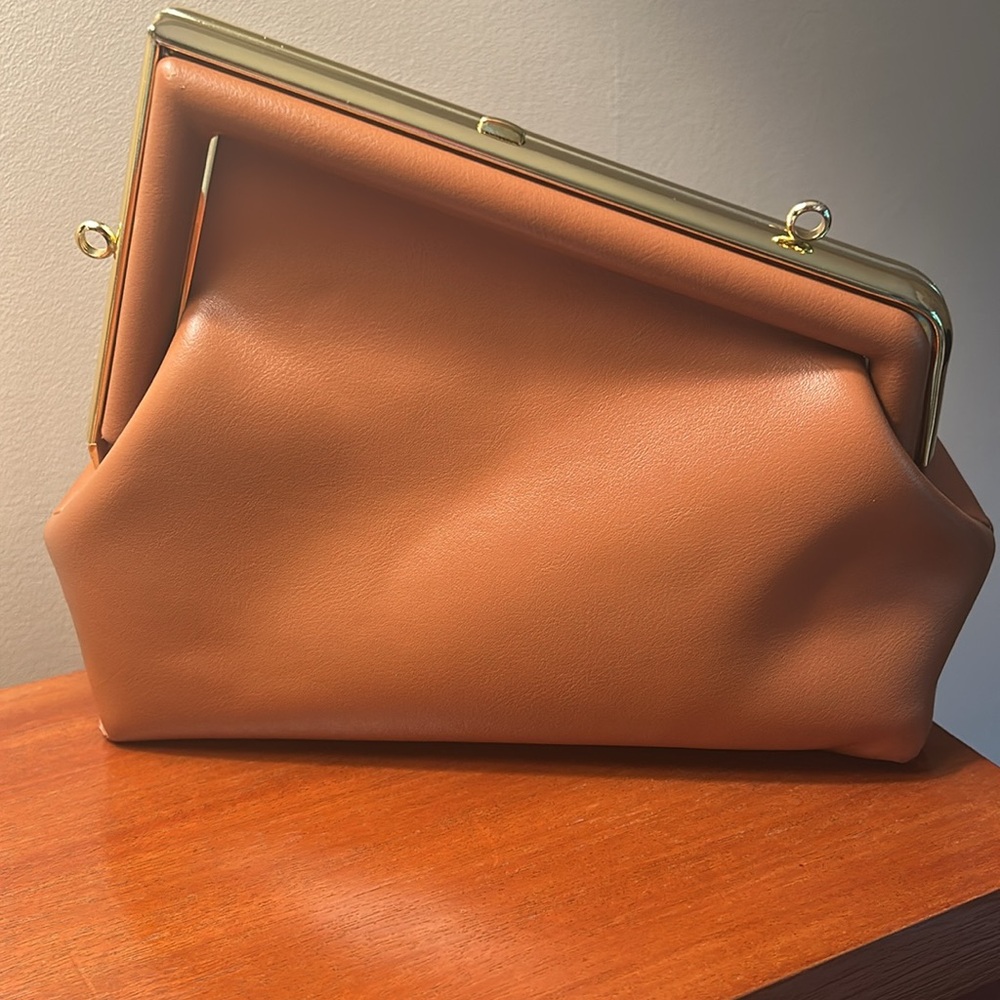 Tan faux Leather Clutch - Picture 2 of 4